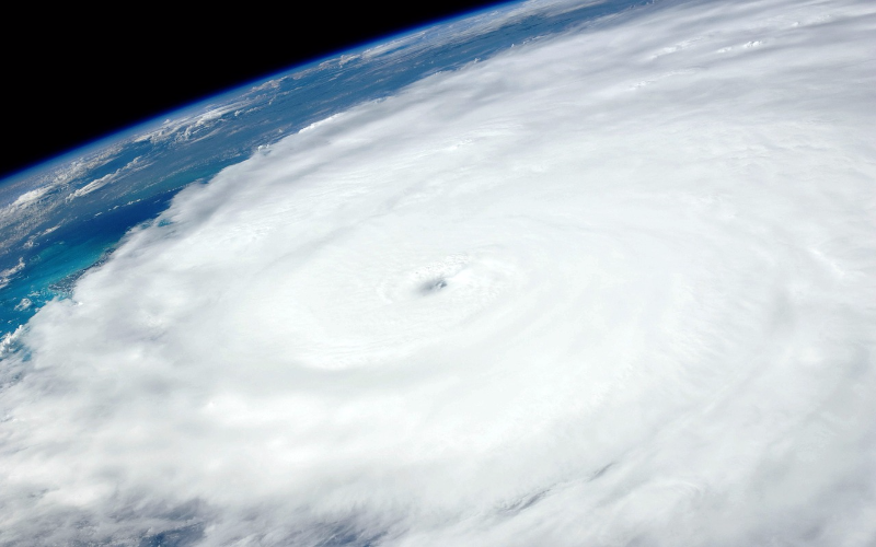[url=https://pixabay.com/en/hurricane-irene-1049612/]"Hurricane Irene"[/url] by skeeze is in the [url=http://creativecommons.org/publicdomain/zero/1.0/]Public Domain, CC0[/url]
Hurrican Irene (2011) as viewed from space.