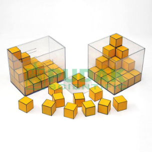 Susunan kubus menyerupai ilustrasi berikut.