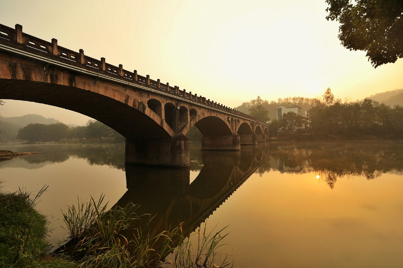 Brücke am Morgen, Quelle: pixabay