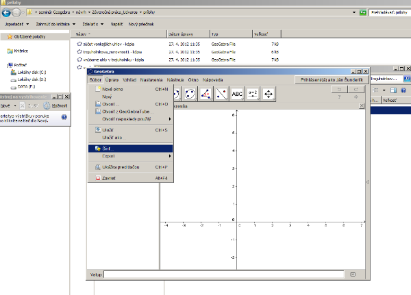 B) Nahratie materiálu z programu GeoGebra. Krok 1: Priamo v programe klikneme na súbor a šíriť.   