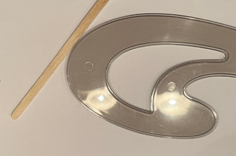 Abb. Tangente an Kurvenlineal angelegt. Handlungsorientiert, anschaulich und kalkülfrei.